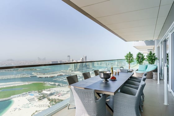 Stunning sea and Palm views luxury apartment on JBR., picture 9