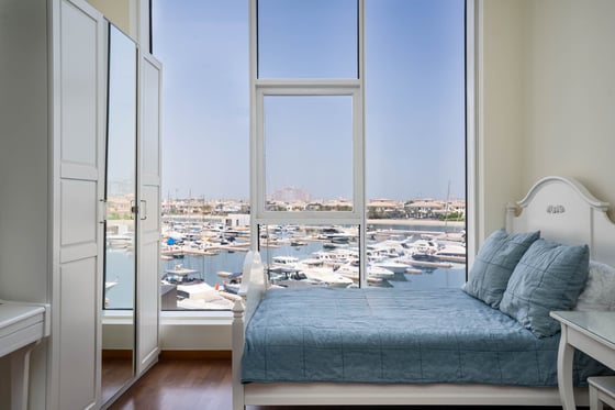 Luxury Waterfront Apartment with Atlantis View, picture 7
