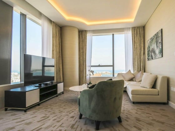 One Bedroom | 5* Serviced Tower | Atlantis Views, picture 2