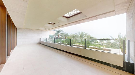 Palm and Sea Dual View | Largest 3Bed Balcony Area, picture 20