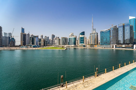 Ultra Luxury | Burj Khalifa and Water View, picture 29