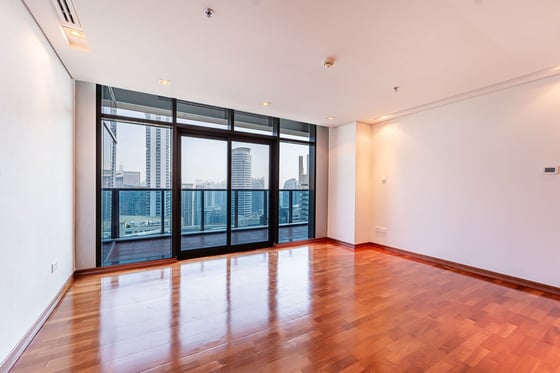 Luxury Penthouse | Panoramic View | Half Floor, picture 9
