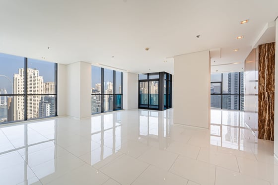 Luxury Penthouse | Panoramic View | Half Floor, picture 2