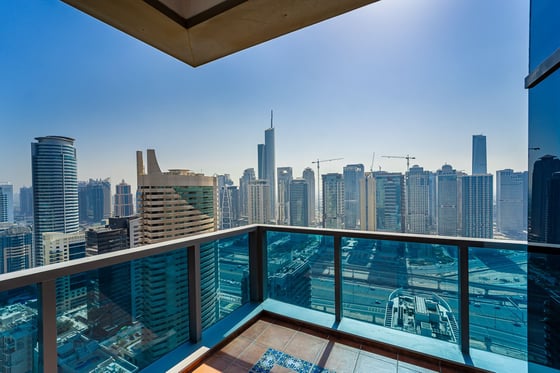 Luxury Penthouse | Panoramic View | Half Floor, picture 10