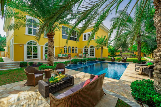 Luxury Villa  | Private Pool |  Massive Plot, picture 1