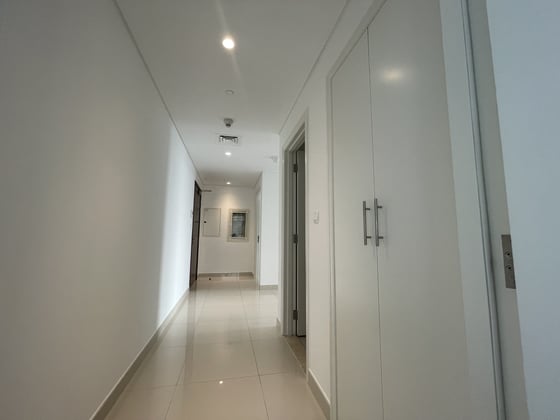 Investor Deal | 1 BR+ Study |Corner layout, picture 17