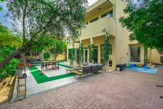 Extended Family villa close to  amenities and school, picture 8