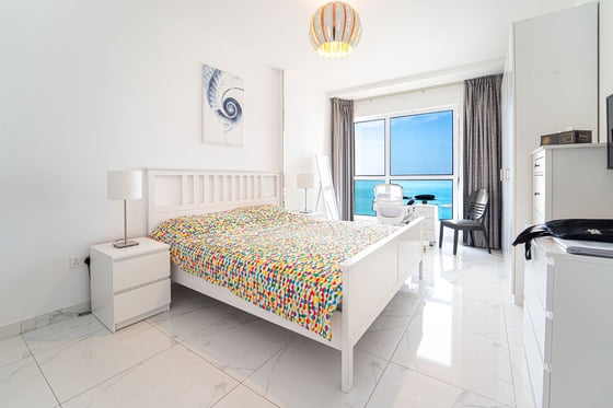 Fully Upgraded and Furnished |  Sea View, picture 3