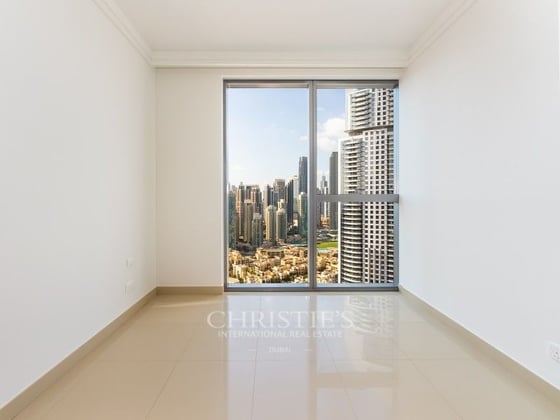 Burj khalifa Views| Vacant now | High Floor, picture 9