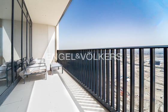 Luxurious Penthouse | Rare | Creek Tower View, picture 10