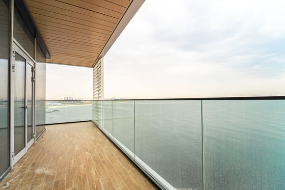 Panoramic Views | Luxury Waterfront |  Spacious, picture 19