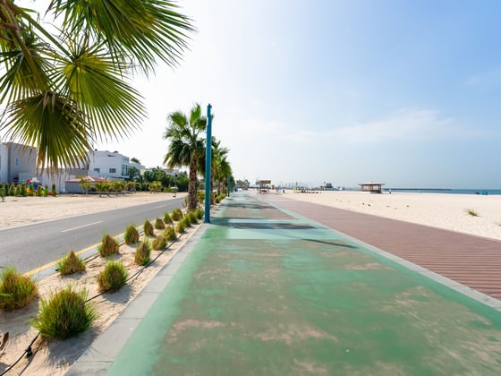 Jumeirah Beach front villa – GCC Only, picture 20