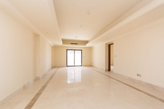 Unfurnished | Well maintained | Vacant now, picture 1