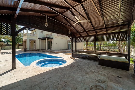 Vacant Now | Good Location | Private Pool, picture 2