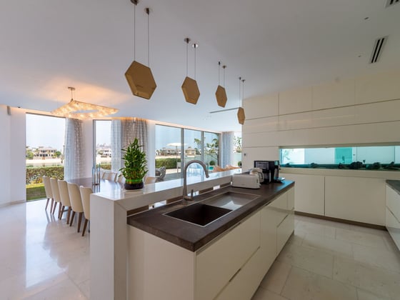 EXCLUSIVE villa - Palm Jumeirah high number, picture 7