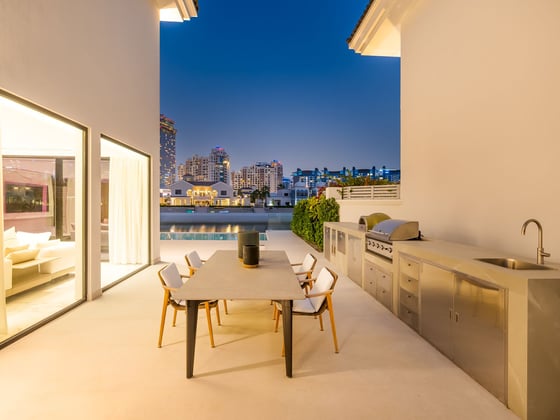 Beachfront Villa Luxury on the Palm Jumeirah, picture 18