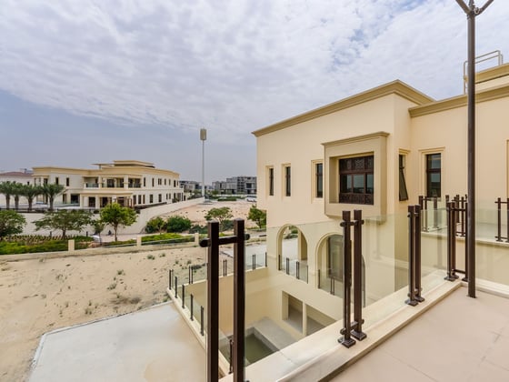 Dubai Hills Villa with Partial Golf Views, picture 11