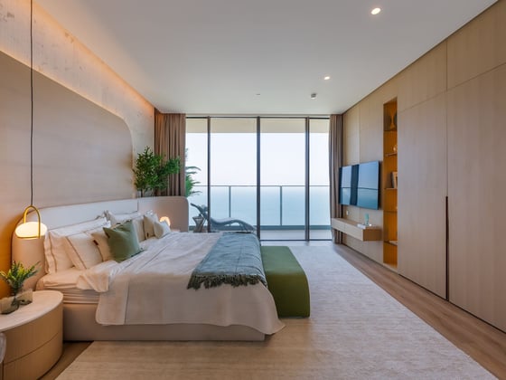 Upgraded Luxury Apartment with Sweeping Sea Views, picture 6