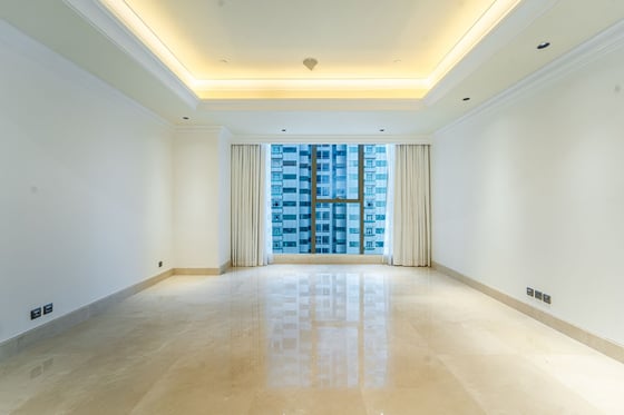Luxury Penthouse | Renovated | Full Sea View, picture 28