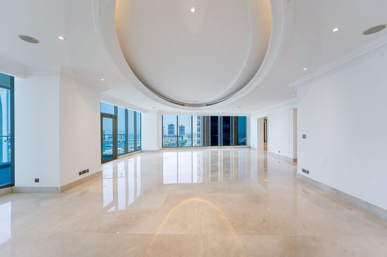 Luxury Penthouse | Renovated | Full Sea View, picture 13