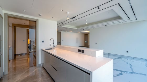 One of a kind 4 bedroom for sale in S Tower, picture 11