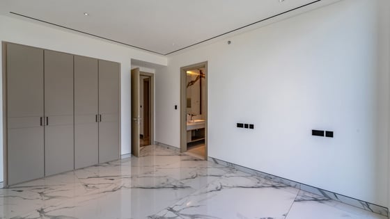 One of a kind 4 bedroom for sale in S Tower, picture 16
