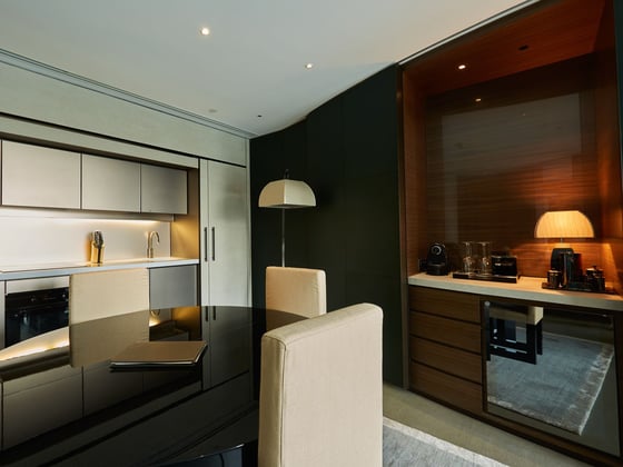Armani-Designed Apartment with Dubai Fountain View, picture 5