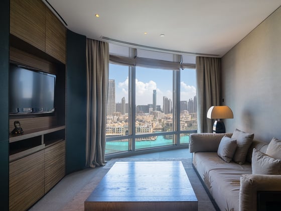 Armani-Designed Apartment with Dubai Fountain View, picture 1