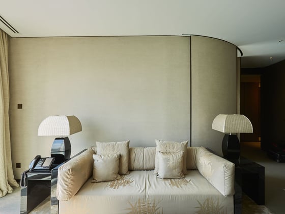 Armani-Designed Apartment with Dubai Fountain View, picture 4