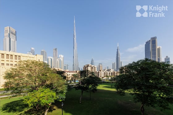 Exclusive | Fully Renovated | Downtown Dubai, picture 1