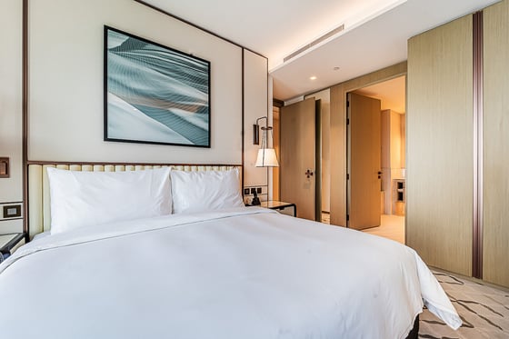 Corner Unit | Full Water and Burj Khalifa View, picture 5