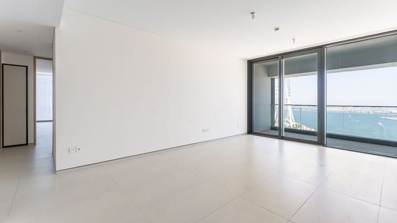 Fabulous apartment in JBR  with spectacular beach view, picture 2