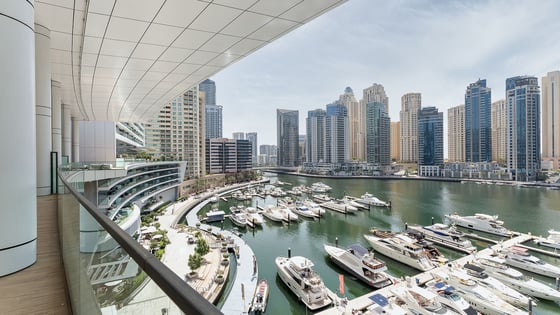 Amazing apartment in Dubai Marina with full beach views, picture 1
