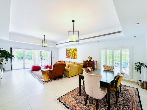 Upgraded Arabian Ranches Villa with a Pool, picture 2