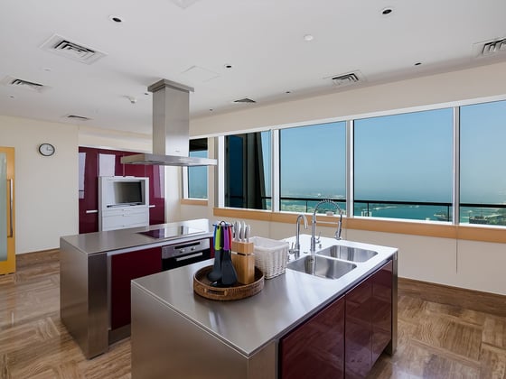 Rare Dubai Marina Penthouse with Stunning Views, picture 11