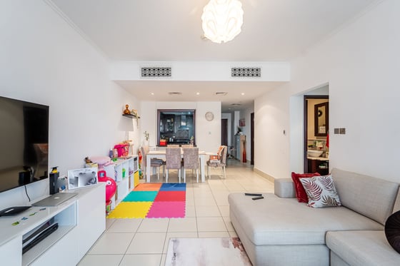 Spacious | Bright | Vacant Soon| Green View, picture 7