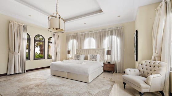 Luxurious villa in Palm Jumeirah with beachfront view, picture 6