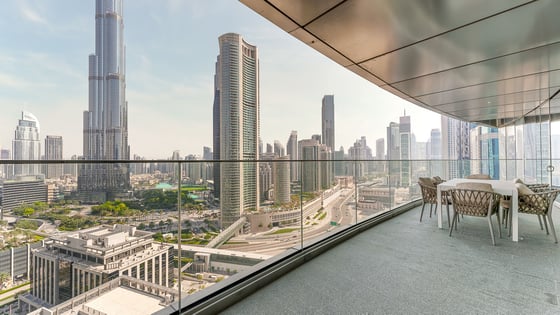 Furnished apartment in Downtown with iconic Burj view, picture 1