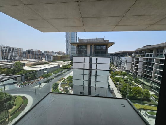 Spacious | Upgraded Unit | Tenanted, picture 7