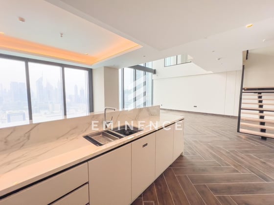 08 series | Duplex  | Full Burj view, picture 9