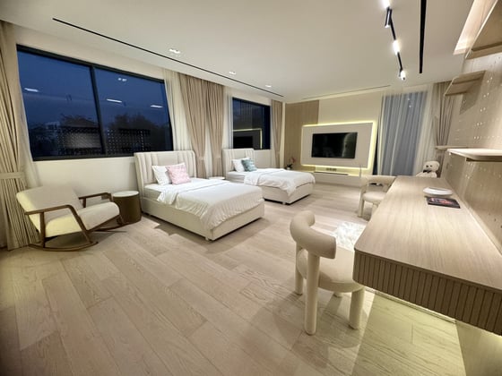 Luxury Mansion I Unbeatable Location I A Must See, picture 16