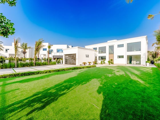 The Epitome of Luxury Living in Jumeirah Islands, picture 1