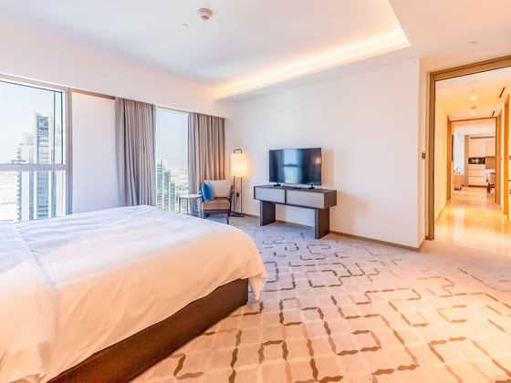 Elegant Three-Bed Dubai Creek Harbour Apartment, picture 13