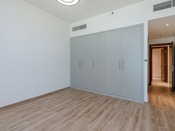 Move in by August End | Sea View | Above 50th Flr, picture 9