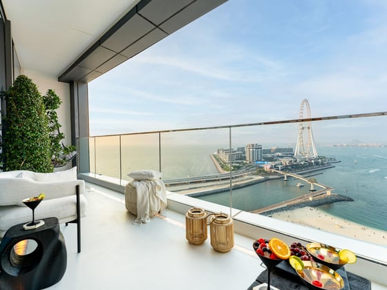 Lavishly Upgraded Apartment with Ain Dubai View, picture 18