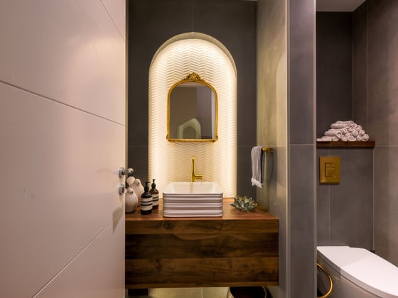 Exclusive Upgraded Lakefront Villa, picture 11
