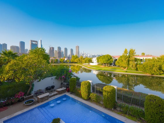 Exclusive Upgraded Lakefront Villa, picture 15