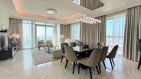 Best apartment in Downtown with scenic Burj Khalifa view, picture 3