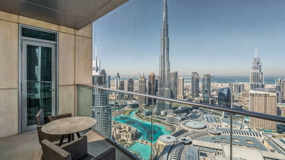 Best apartment in Downtown with scenic Burj Khalifa view, picture 18