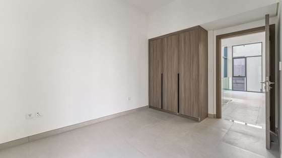 Brand new villa in Al Furjan with spacious layout, picture 14